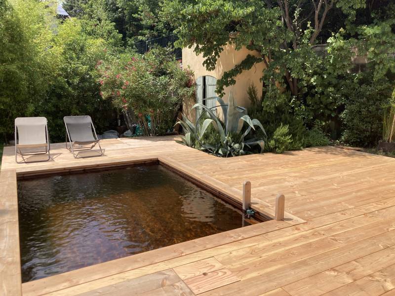 Piscine écologique sans chlore respectueuse de l'environnement 